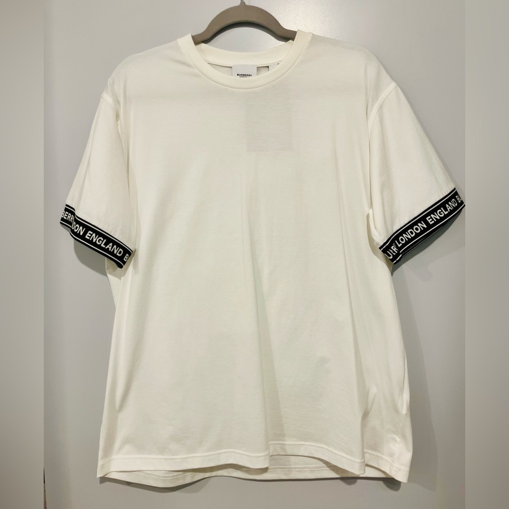 NWT Burberry T-Shirt